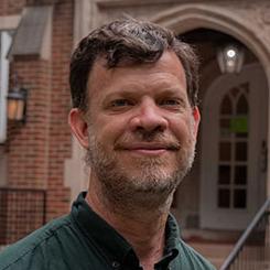 Photo of Dr. Daniel Plate